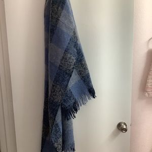 Francescas - wrap around